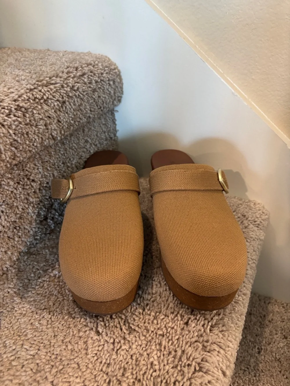 Rothy's The Classic Buckle Clog - Butternut women's Size 10 - Picture 4 of 8